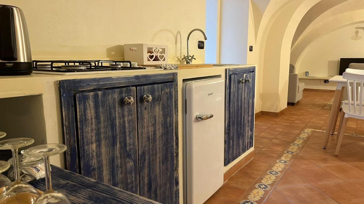 Blu Suites And Apartments Bari Bagian luar foto